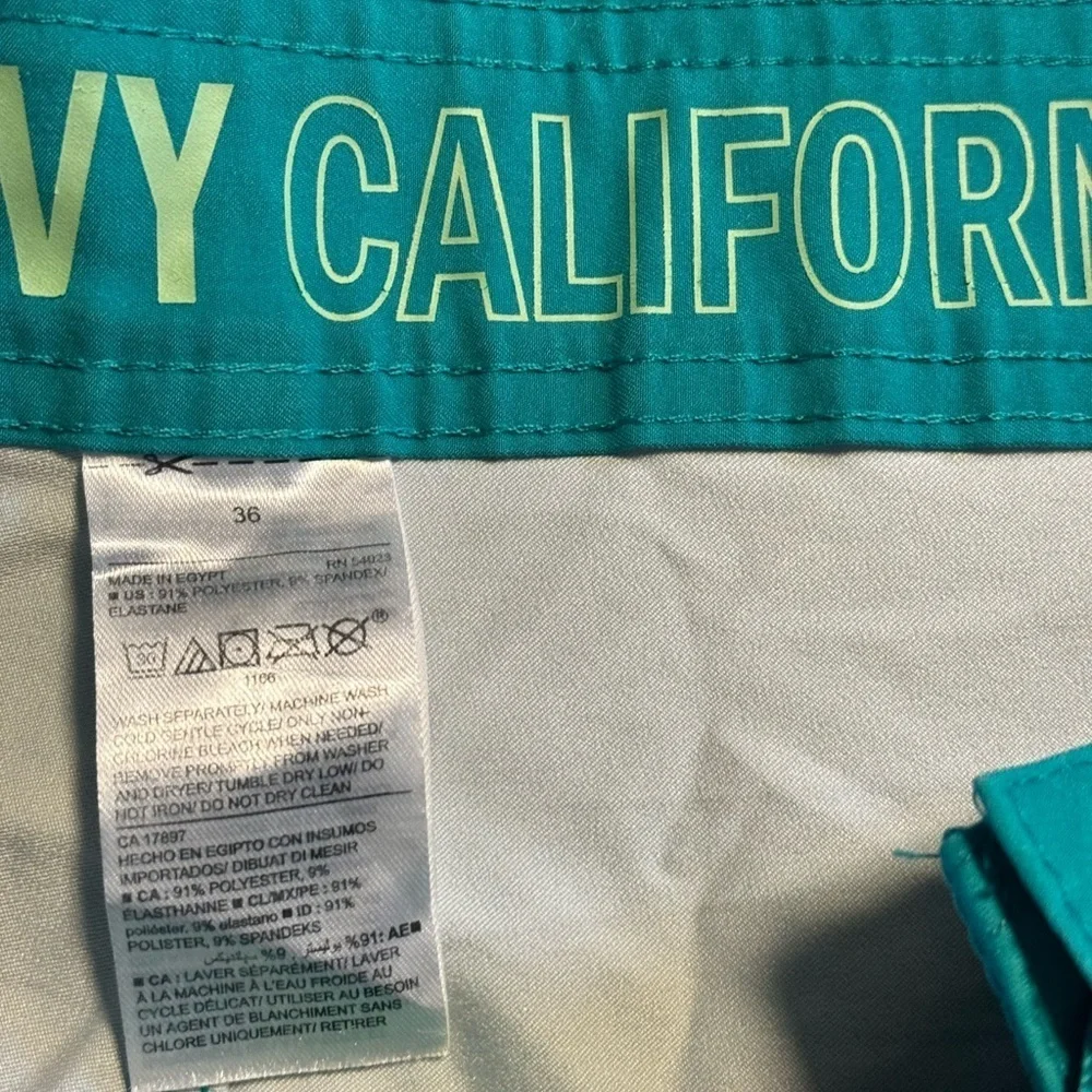 🍍OLD NAVY CALIFORNIA SWIM TRUNKS🍍SIZE 36🍍U-1